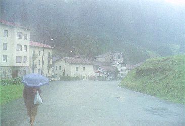 LLUVIA Y PARAGUAS.jpg